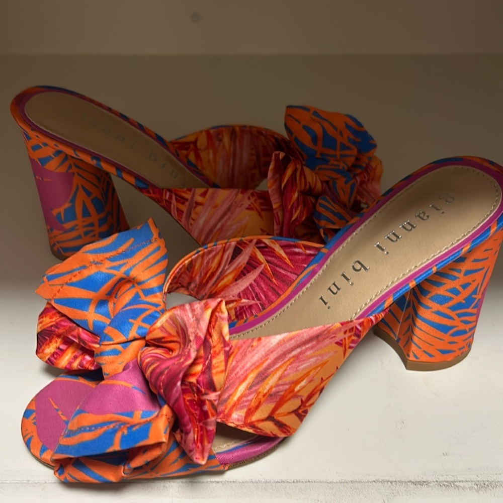 Gianni Bini shoes worn once